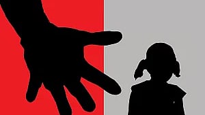 প্রতীকী ছবি : প্রথম আলো 