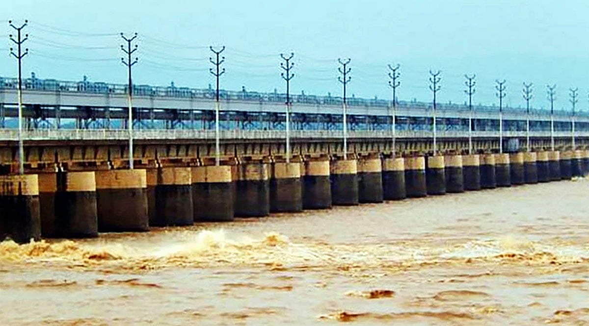 বাংলাদেশের পানিনিরাপত্তায় পদ্মা ব্যারাজের কোনো বিকল্প নেই