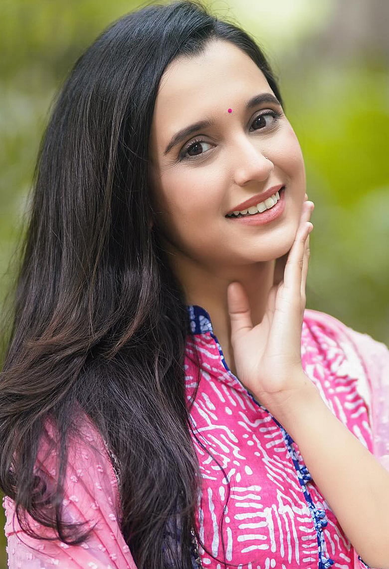 চোখ কপালে তোলা দামের সব বিউটি-পণ্য ছাড়াই যেভাবে ৭ ধাপে ত্বকের উজ্জ্বলতা ফেরাবেন