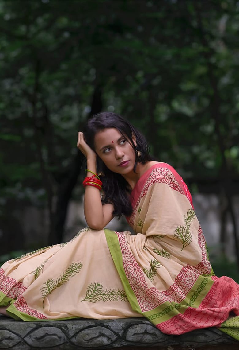 প্রকৃতিপ্রাণিত মোটিফে চৌধুরী’স-এর পূজা সংগ্রহ