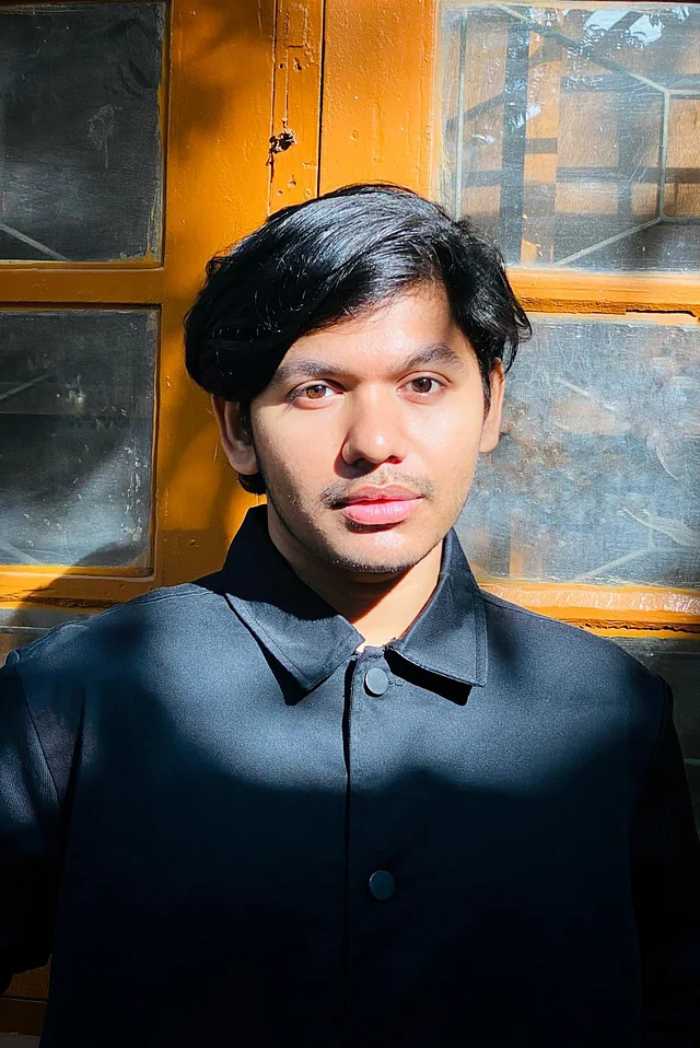 নবীন ডিজাইনার খালিদ ত্বকী