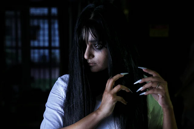 অপরূপা সুন্দরী এই নিশি