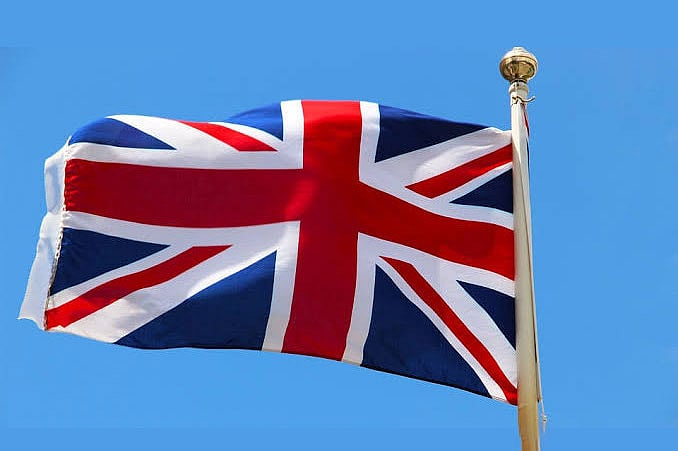 যুক্তরাজ্যে শরণার্থীর সংখ্যা এক বছরের ব্যবধানে ২৬% কমেছে