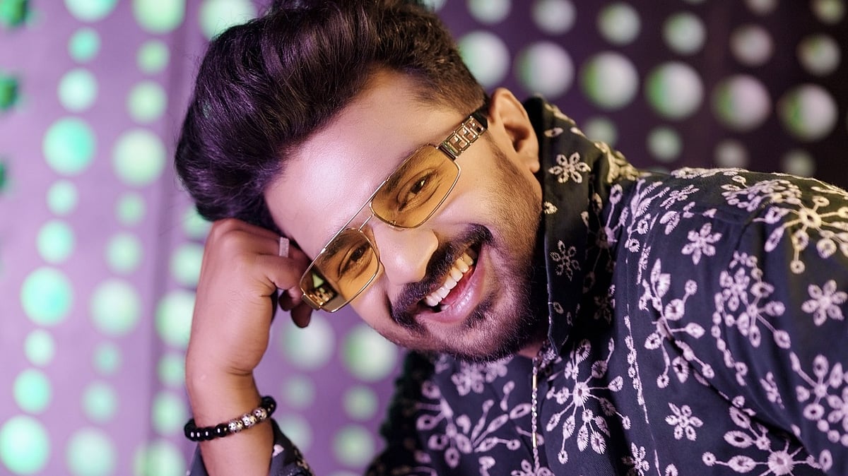 মুশফিক আর ফারহান। ছবি: শিল্পীর সৌজন্যে