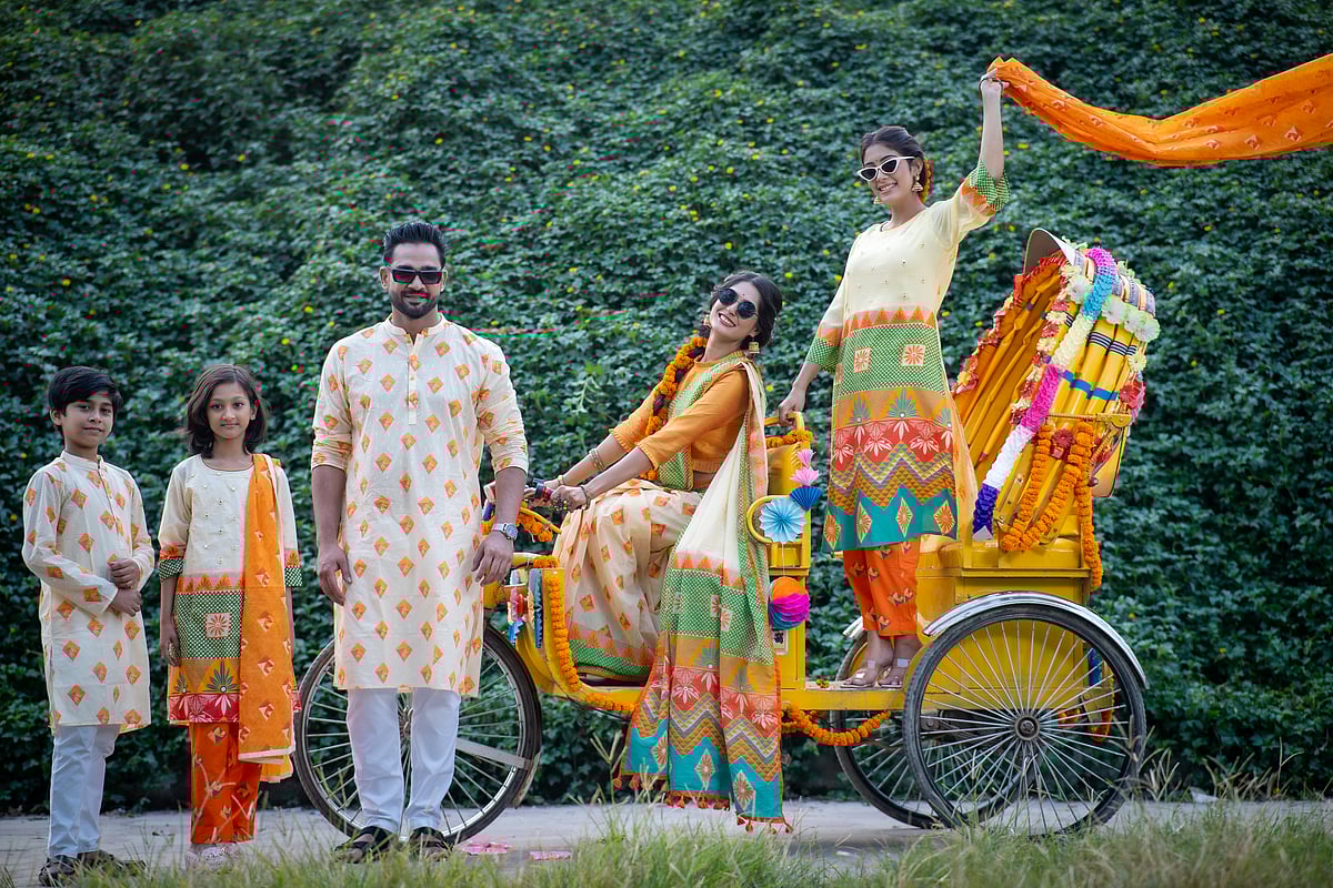 আমেরিকান নেটিভ পটারি থিমে রঙ বাংলাদেশের বসন্ত কালেকশন