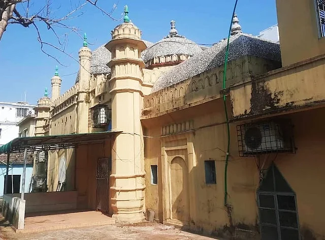 কদম মুবারক মসজিদ