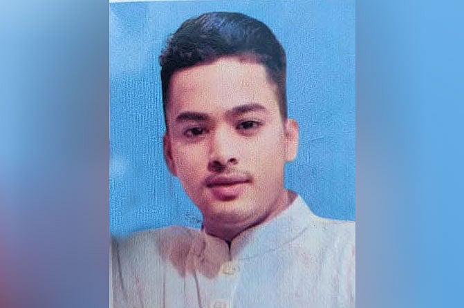 ‘আল্লায় আমার কতা হোনছেন, আমি আমার জাদুর লাশ খুঁইজ্জা পাইছি’ by নেয়ামতউল্যাহ