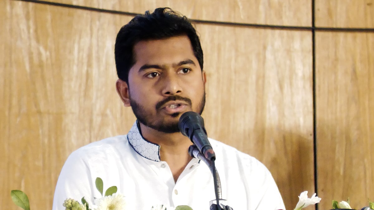 পটুয়াখালী-৩: আচরণবিধি লঙ্ঘনের অভিযোগে নুরকে কারণ দর্শানোর নোটিশ