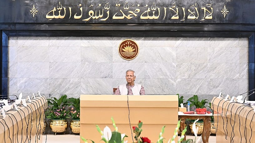 প্রধান উপদেষ্টার প্রেস উইংয়ের কাছ থেকে পাওয়া 