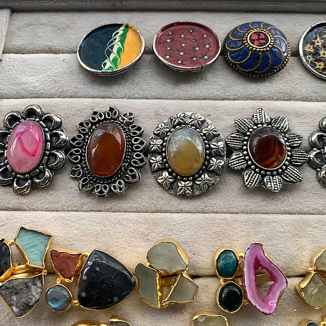 আরুণ্য-তে ছিল লিটল ক্রিয়েশন্সের এই সিগনেচার স্টেটমেন্ট আংটিগুলো