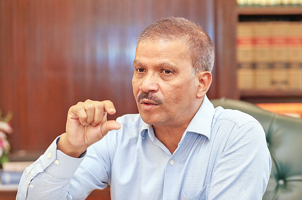 ধর্ষণ মামলার জট কমাতে ‘বিয়ের প্রলোভনের মাধ্যমে যৌনকর্ম’ আলাদা ধারা করা হয়েছে: সাক্ষাৎকার আসিফ নজরুল