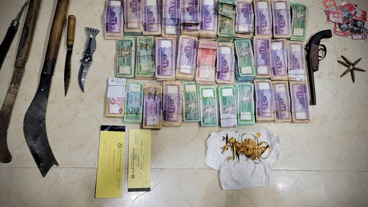 ছবি: কোস্টগার্ডের সৌজন্যে