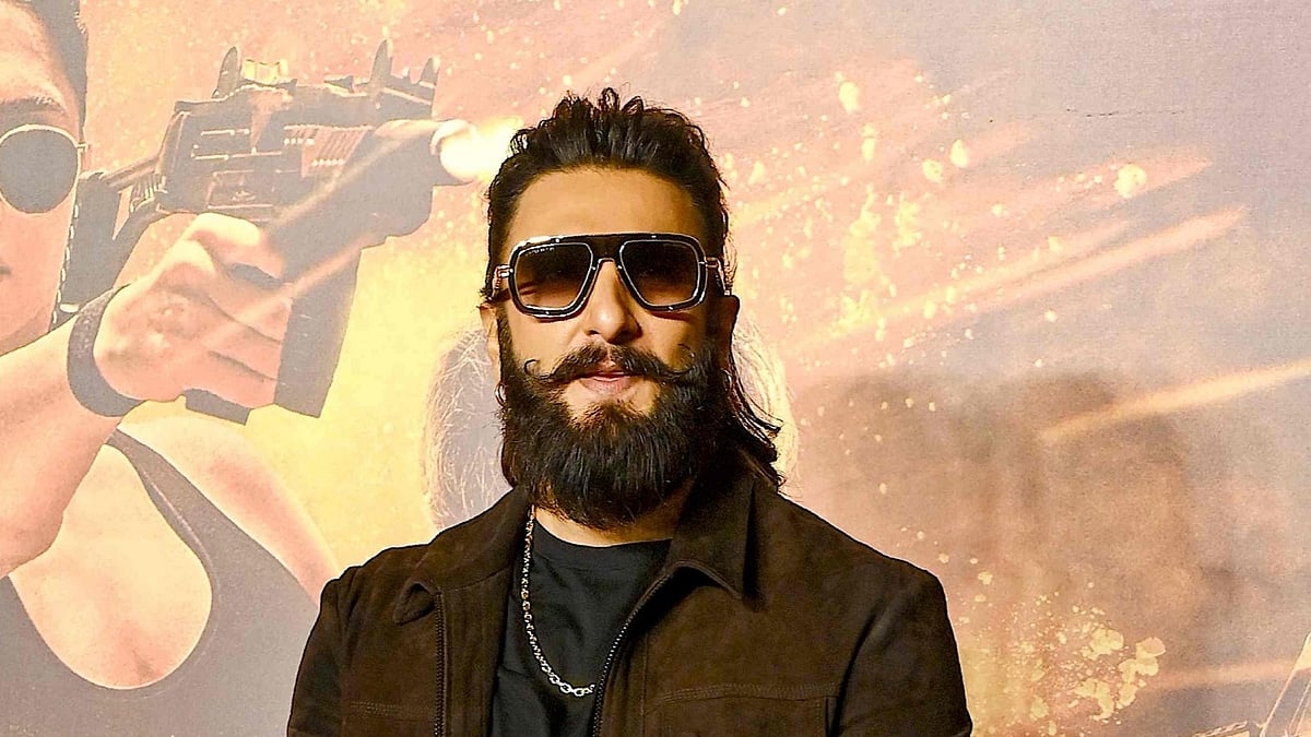 ২০ কোটি না দিলে ভয়াবহ পরিণতি! রণবীরের নিরাপত্তা জোরদার