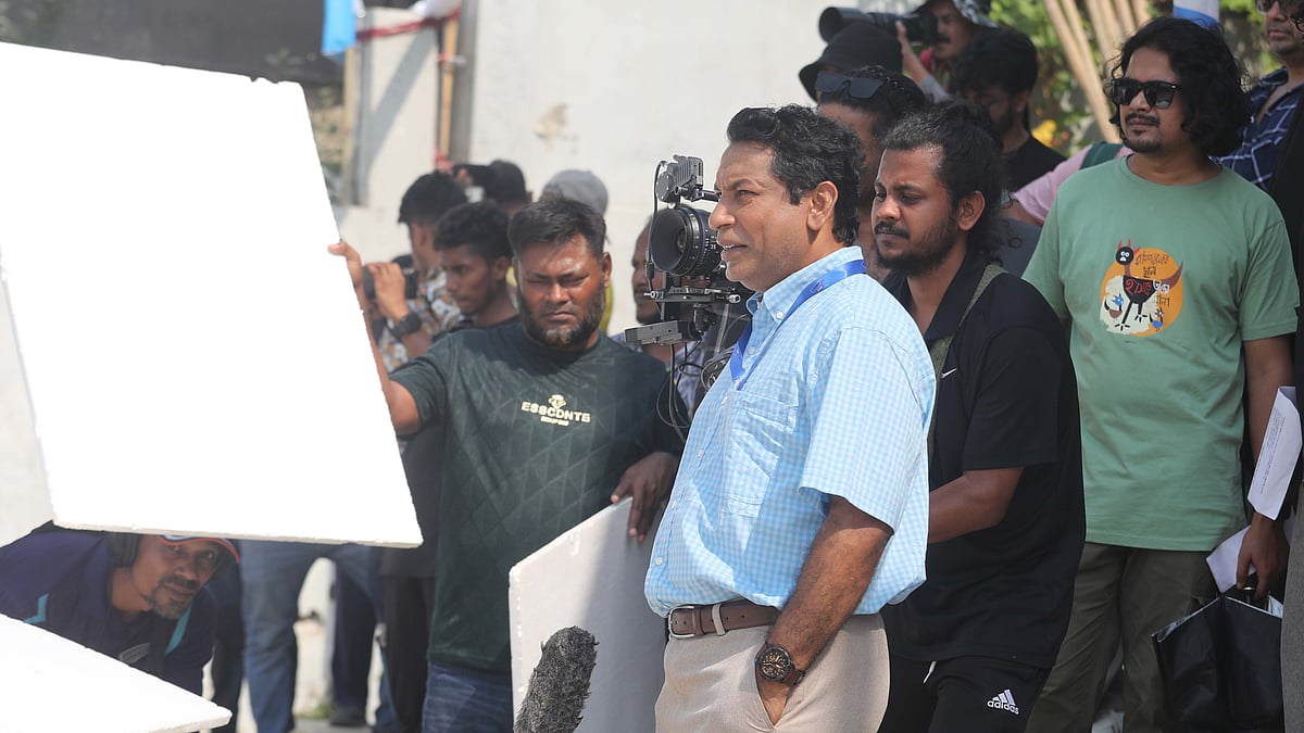 বলী খেলা দেখতে গিয়েছিলেন জনপ্রিয় অভিনেতা মোশাররফ করিম।