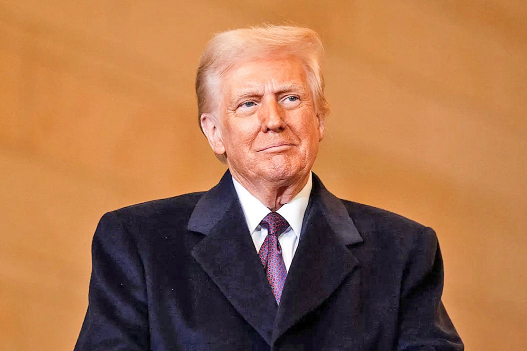 ডলারের সিংহাসন কি কেঁপে উঠছে by মরিস অবস্‌ফেল্ড