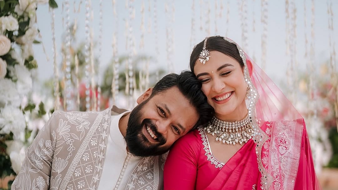 ছবি: অভিনেত্রীর ফেসবুক থেকে