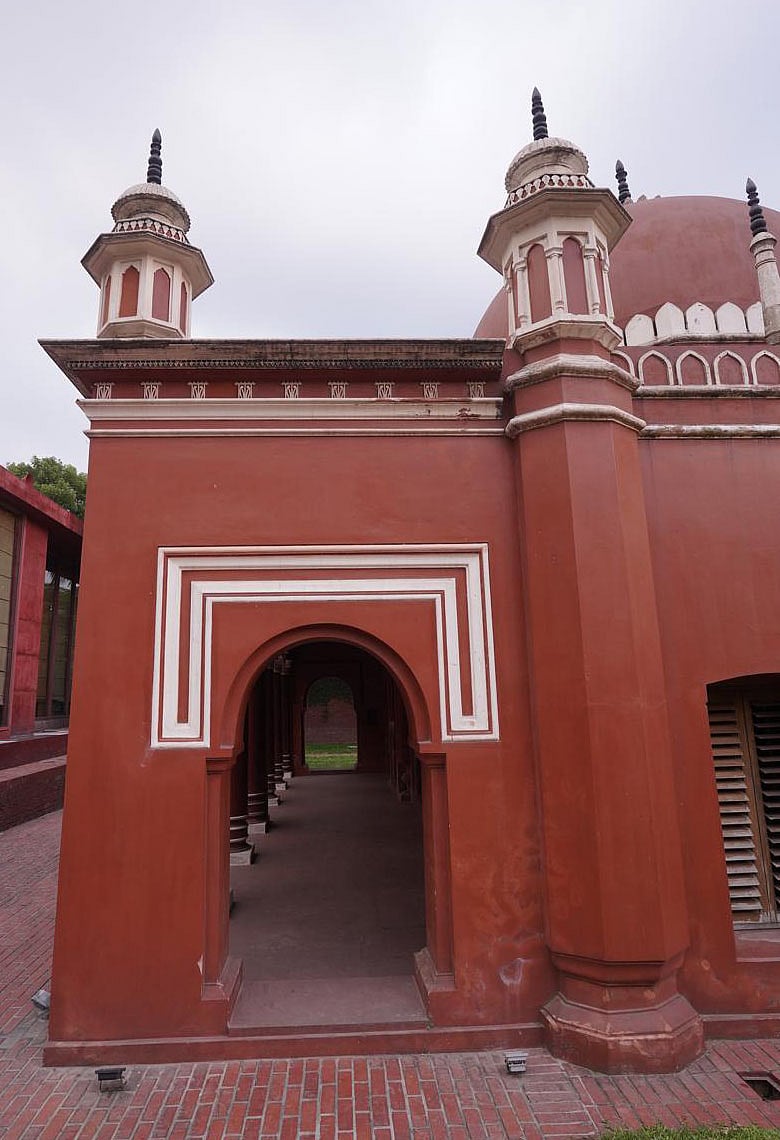 জানেন কি দেড় শ বছরের এই মসজিদ পেয়েছে ইউনেসকোর স্বীকৃতি