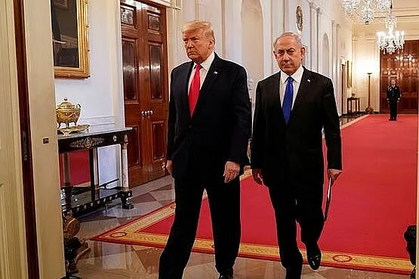 prothomalo-bangla%2F2025-05-14%2Fm82bciq6%2FTrump-1111.jpg?w=1536&auto=format%2Ccompress&fmt=webp