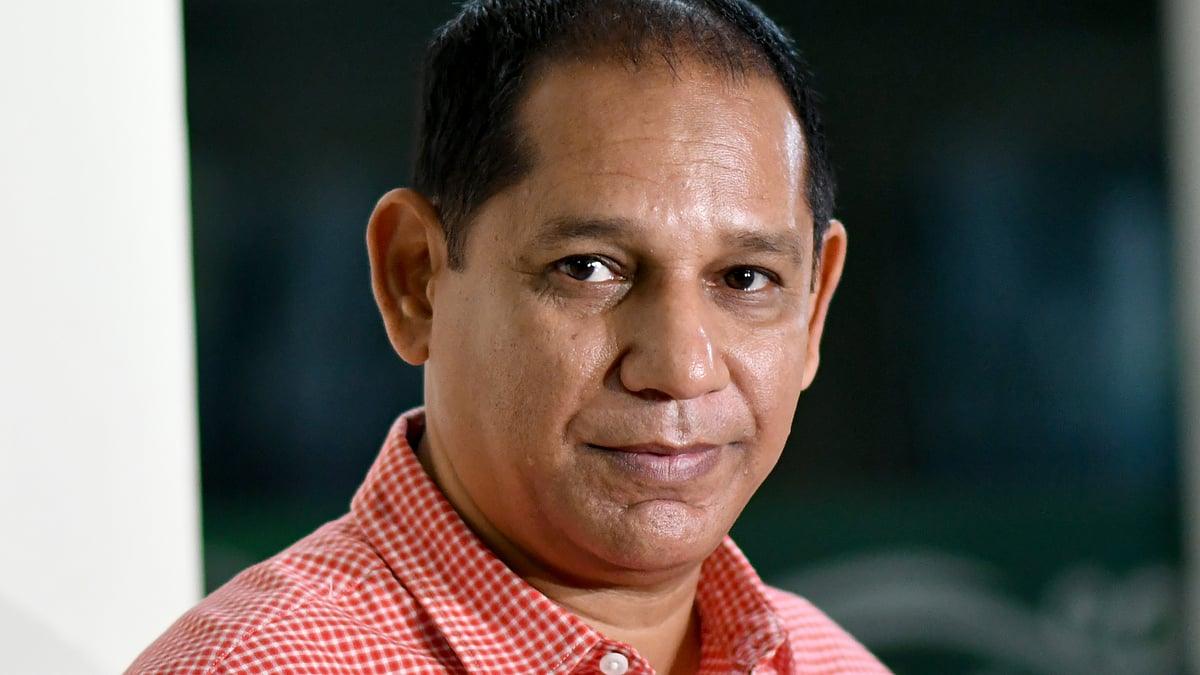  হাবিবুল বাশার, 
জাতীয় দলের সাবেক অধিনায়ক