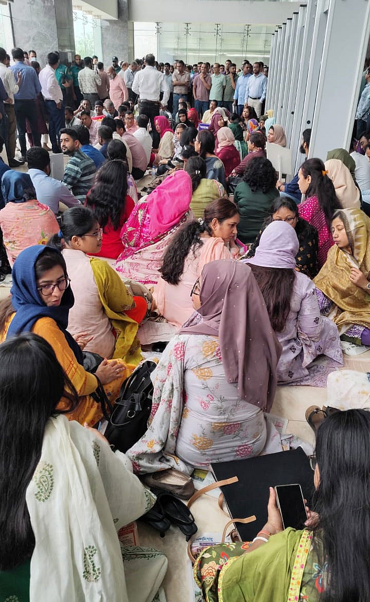 ছবি - এনবিআর কর্মকর্তাদের সৌজন্যে পাওয়া