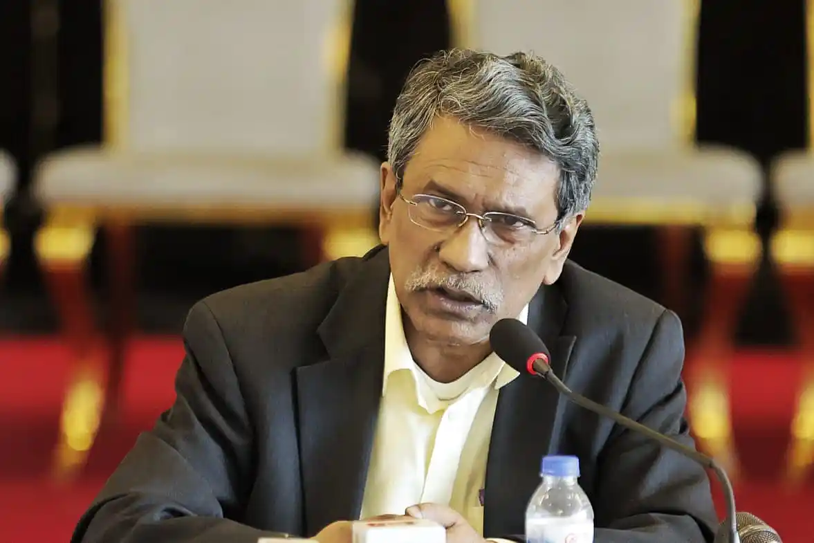 জাতীয় ঐকমত্য কমিশনের সহসভাপতি অধ্যাপক আলী রীয়াজ। গতকাল ঐকমত্য কমিশন জুলাই সনদ নিয়ে ছয়জন বিশেষজ্ঞের সঙ্গে আলোচনা করে