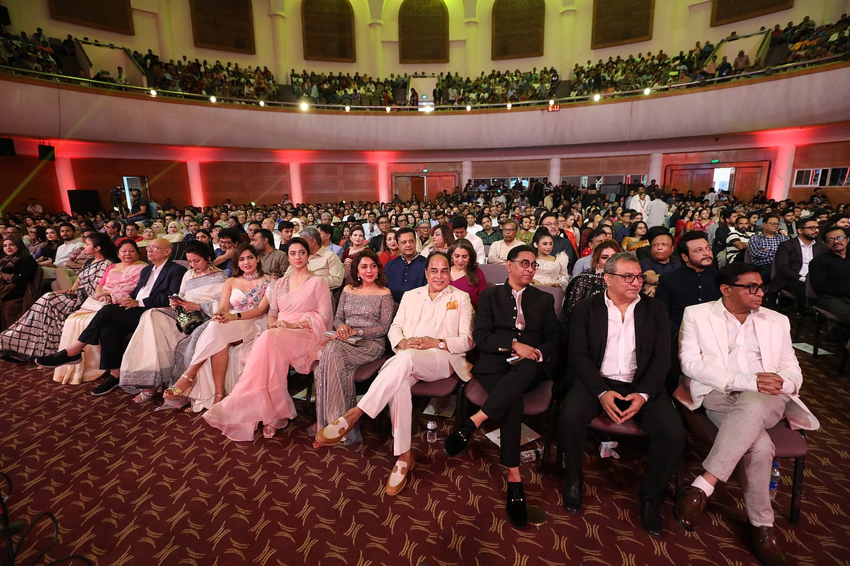 প্রথম আলো 