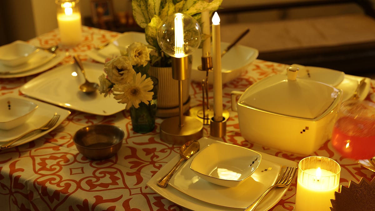 কৃতজ্ঞতা: আজিজা আহমেদ, ছবি: কবির হোসেন