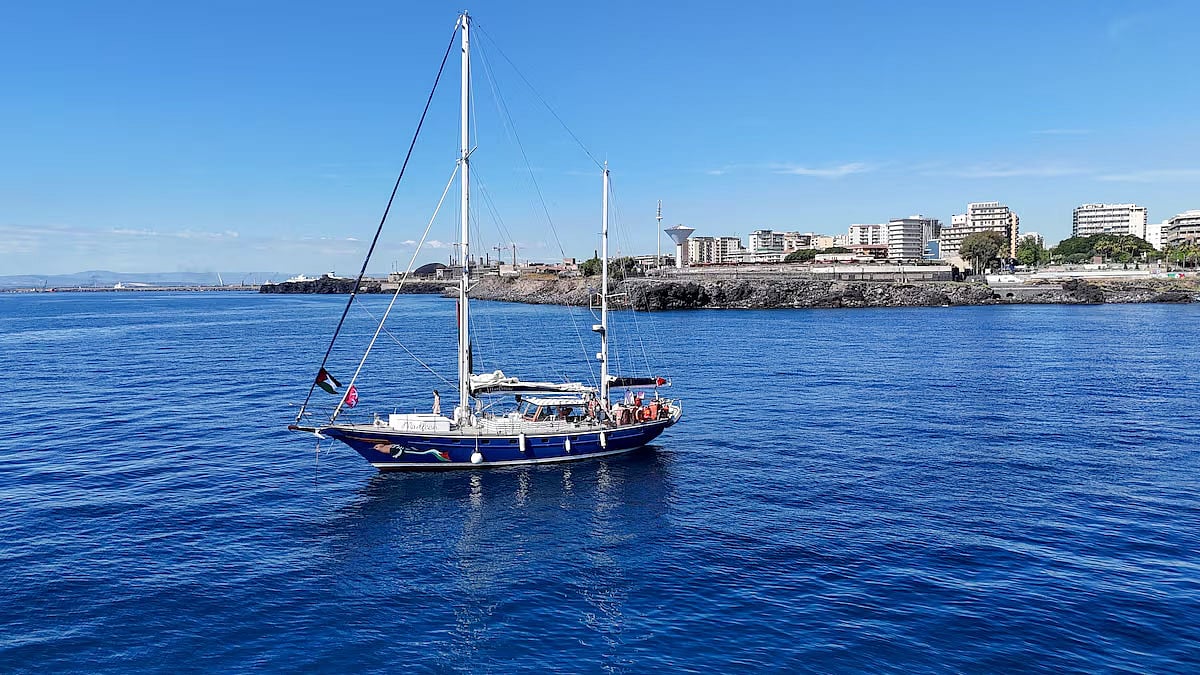 গাজায় ফ্লোটিলার ত্রাণবাহী জাহাজ ঢুকতে দেবে না ইসরায়েল