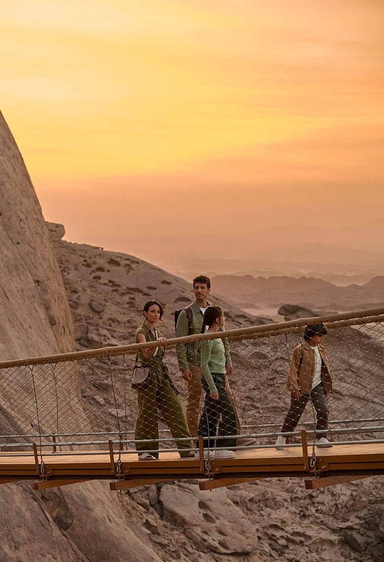 সৌদি আরবের যে রিসোর্টে এক রাতের ভাড়া আড়াই লাখ টাকার বেশি