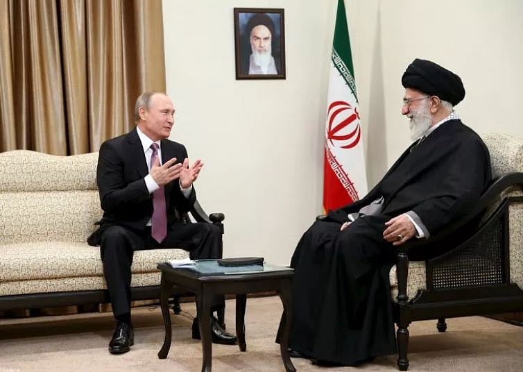 পুতিন কেন ইরানকে রক্ষা করছেন না? by হান্না নোট্টে