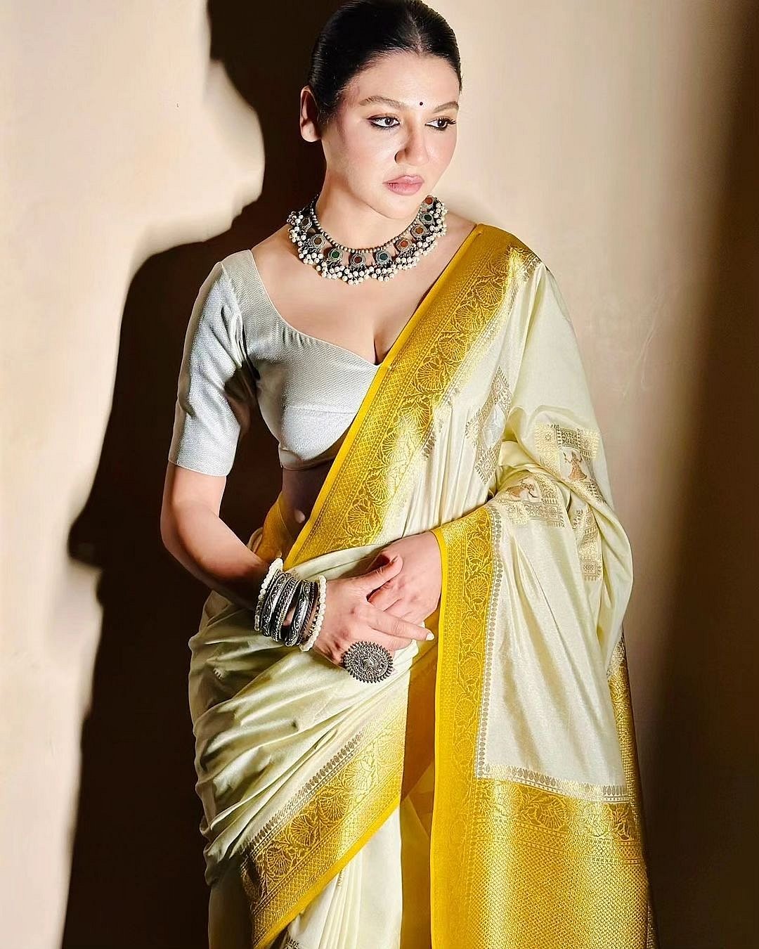 জয়া আহসান কি প্লাস্টিক সার্জারি করেছেন
