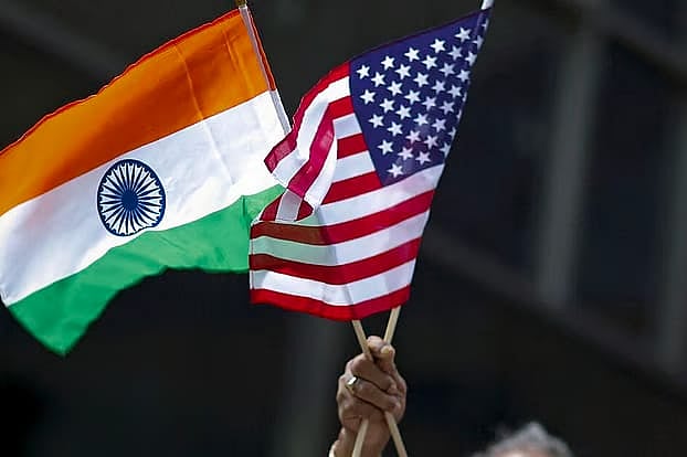 ভারত ও যুক্তরাষ্ট্রের পতাকা 
