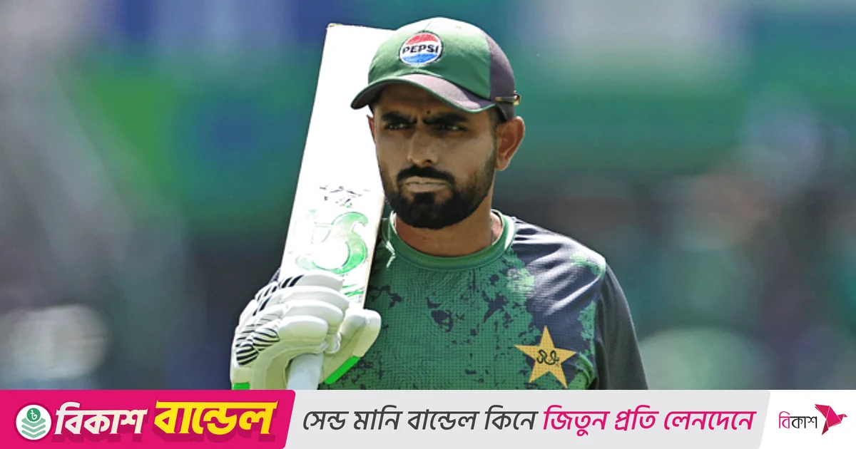বাবরকে উইকেটকিপার হওয়ার প্রস্তাব: কোচ যা বললেন বাবরকে উইকেটকিপার হওয়ার প্রস্তাব: কোচ যা বললেন