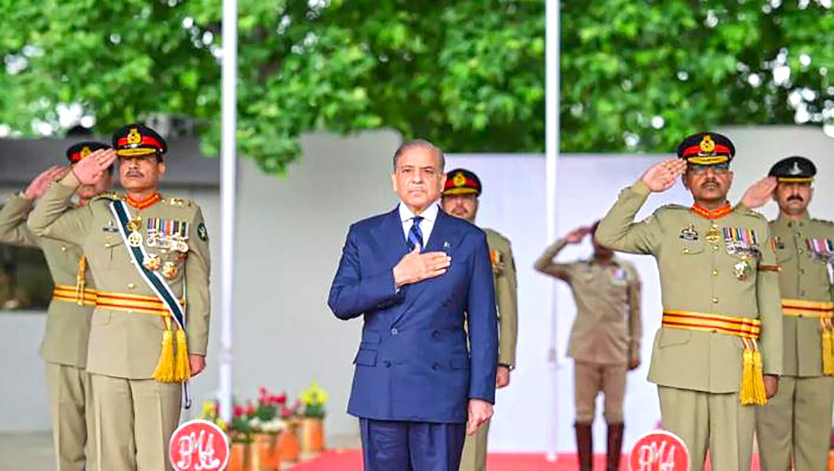 ভারতকে যেভাবে ছাড়িয়ে যেতে পারে পাকিস্তান... by মোহাম্মাদ আমির রানা