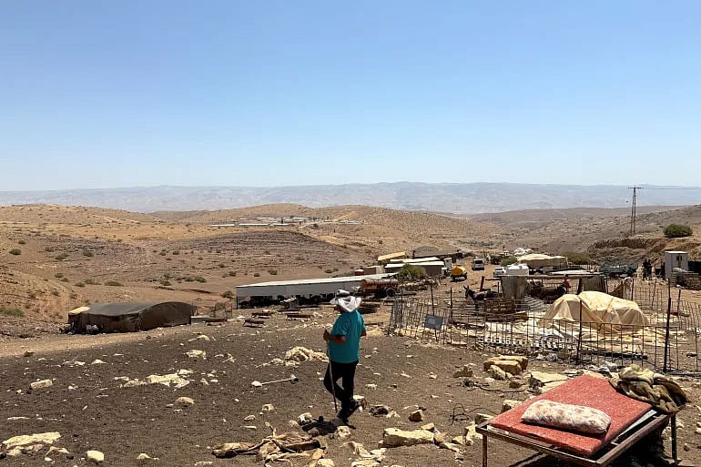 অধিকৃত পশ্চিম তীর ও জর্ডান উপত্যকা সংযুক্ত করতে ইসরায়েলের পার্লামেন্টে প্রস্তাব পাস