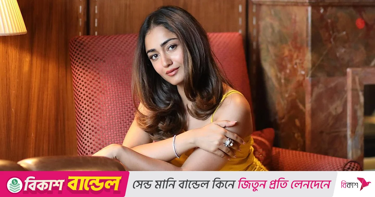 ‘টাইপকাস্ট ভাঙতে হয়’ ‘টাইপকাস্ট ভাঙতে হয়’
