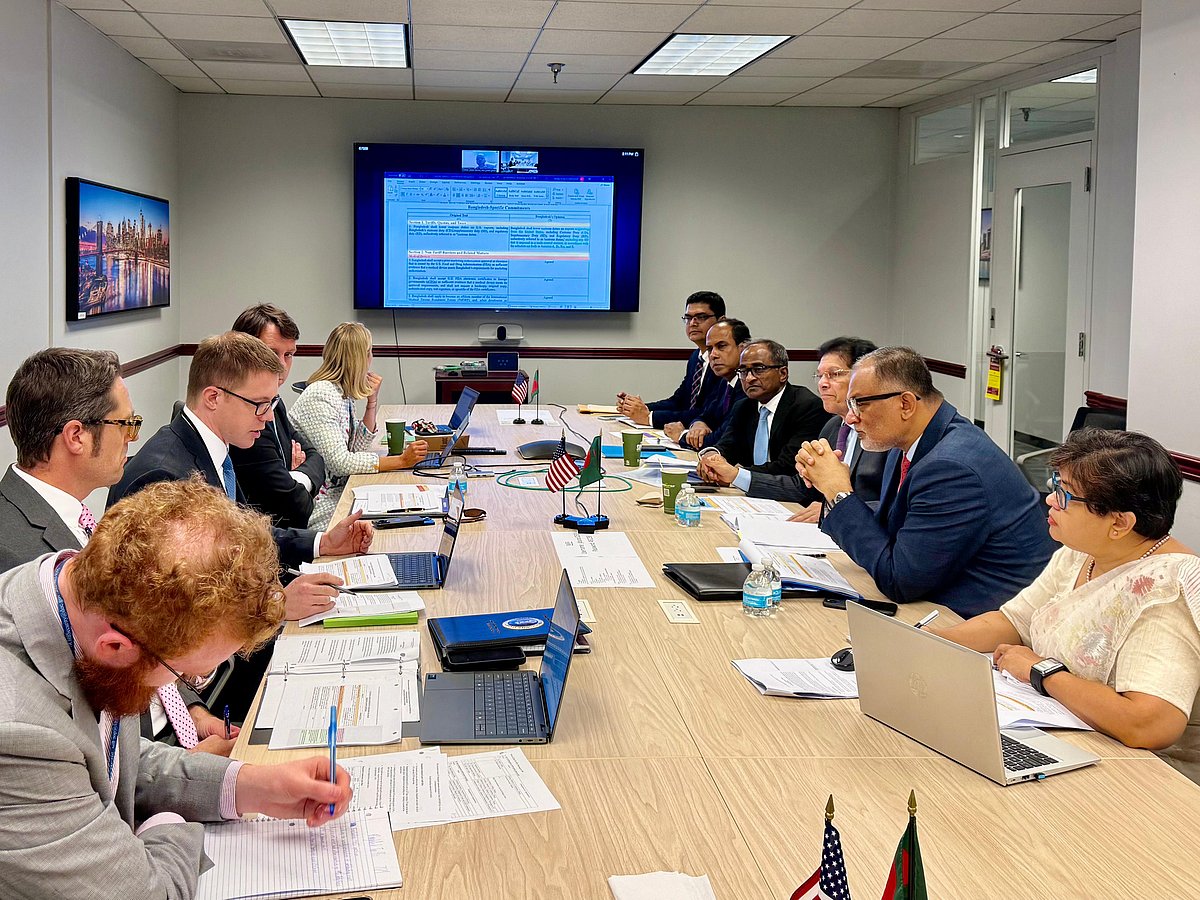 ওয়াশিংটনে যুক্তরাষ্ট্রের বাণিজ্য প্রতিনিধির (ইউএসটিআর) সঙ্গে বাংলাদেশ প্রতিনিধি দলের তৃতীয় দফার প্রথম দিনের আলোচনা