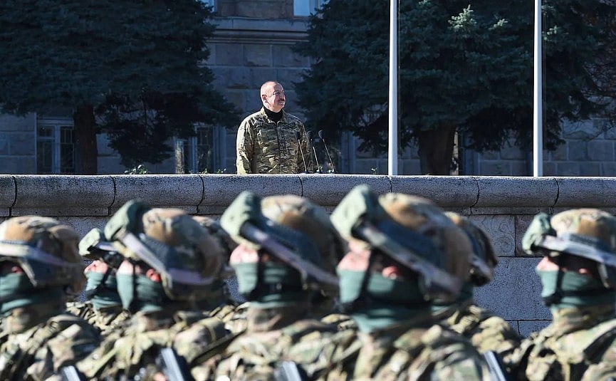 ইরানের ভুলে আজারবাইজান যেভাবে ইসরায়েলের দিকে ঝুঁকে পড়ল