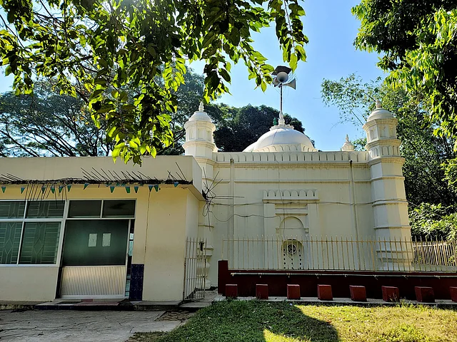 ইলিয়াছ খান মসজিদ