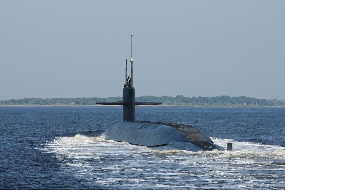যুক্তরাষ্ট্র–রাশিয়ার সাবমেরিনের লড়াই: সাগরের তলদেশে কার শক্তি বেশি