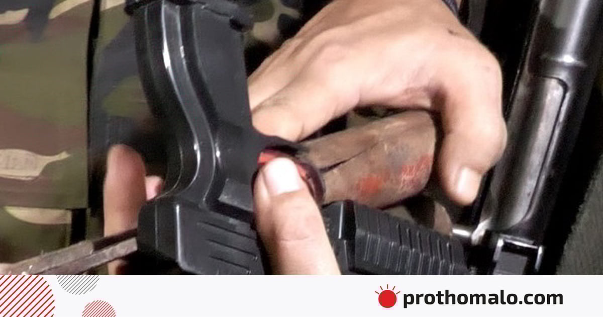 জেনেভা ক্যাম্পে যৌথ বাহিনীর অভিযান - পিস্তল, দেশীয় অস্ত্রসহ আটক বেশ কয়েকজন