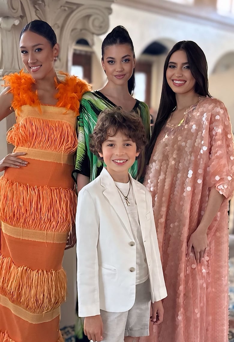 মাত্র ৮ বছরেই ফ্যাশন আইকন: বিশ্বের সর্বকনিষ্ঠ ডিজাইনার হিসেবে গিনেস বুকে নাম ম্যাক্স আলেকজান্ডারের