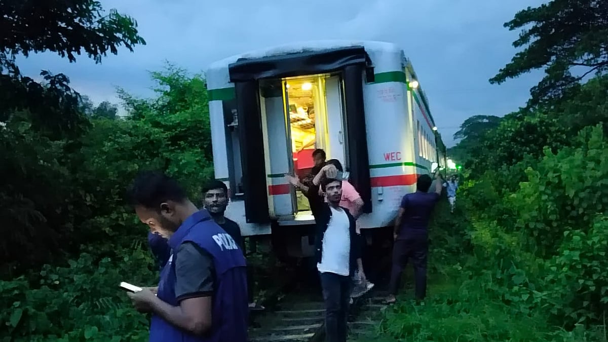  ছবি প্রথম আলো।