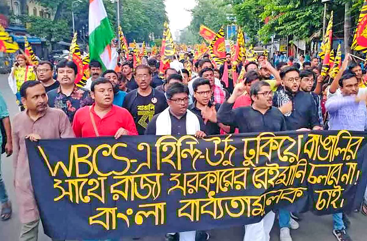 পশ্চিমবঙ্গে নতুন বাঙালি জাতীয়তাবাদের উত্থানে কার লাভ by শুভজিৎ বাগচী