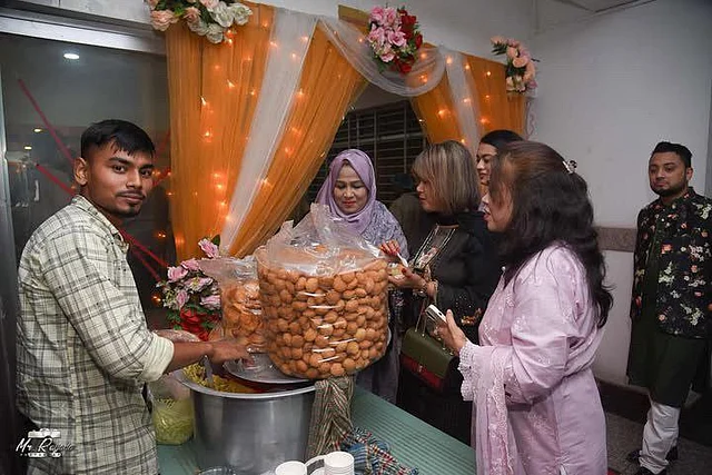 প্রচুর ইভেন্টে অংশ নেন তিনি