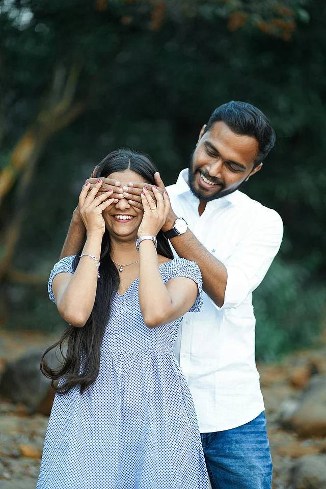 একসঙ্গে নতুন কিছু করার চেষ্টা করুন,হাঁটতে যান, ভ্রমণ করুন