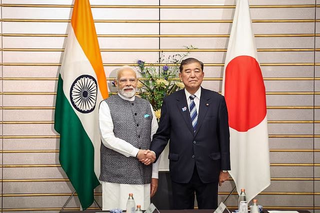 চীন, রাশিয়া, জাপান, যুক্তরাষ্ট্র— সবার সঙ্গে সম্পর্কের কৌশলে ভারত by শশী থারুর