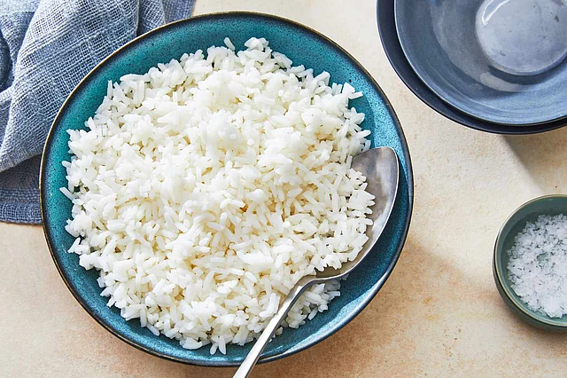 ফ্রিজে রাখা ভাত হুট করে ওজন বাড়িয়ে দেয় না