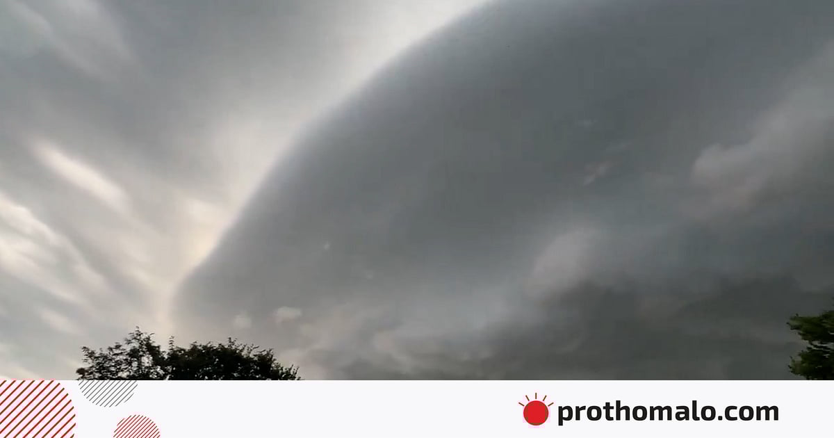 টাইমল্যাপসে ধরা পড়ল কানসাসের সেই বজ্রঝড় টাইমল্যাপসে ধরা পড়ল কানসাসের সেই বজ্রঝড়