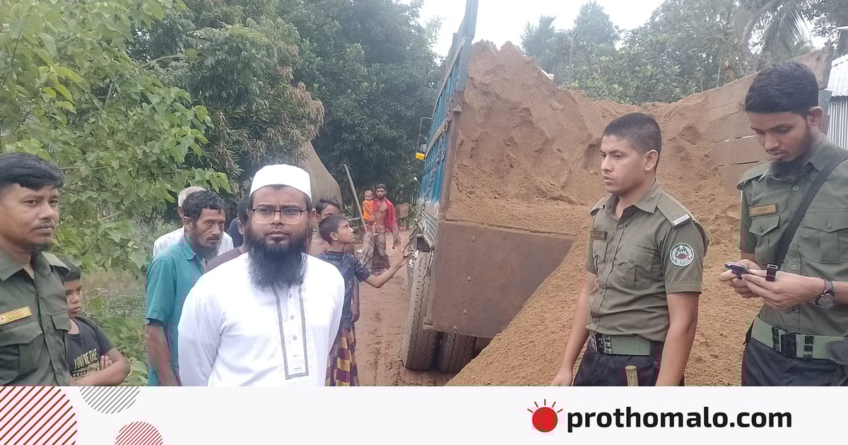 ময়মনসিংহের নেতাই নদের বালু লুট থামছে না, পুলিশ ও রাজনীতিকদের দুষলেন ইউএনও